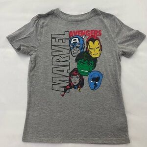 Kid’s Marvel Avengers Light Grey T-Shirt. Size Medium.